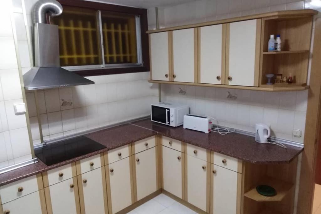 Family Apartment Near Of Beach Benidorm Eksteriør billede